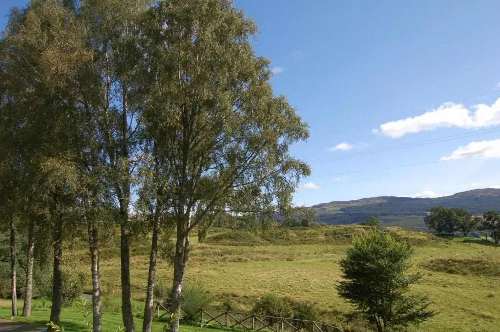 Cosy & compact Rowan Lodge no4