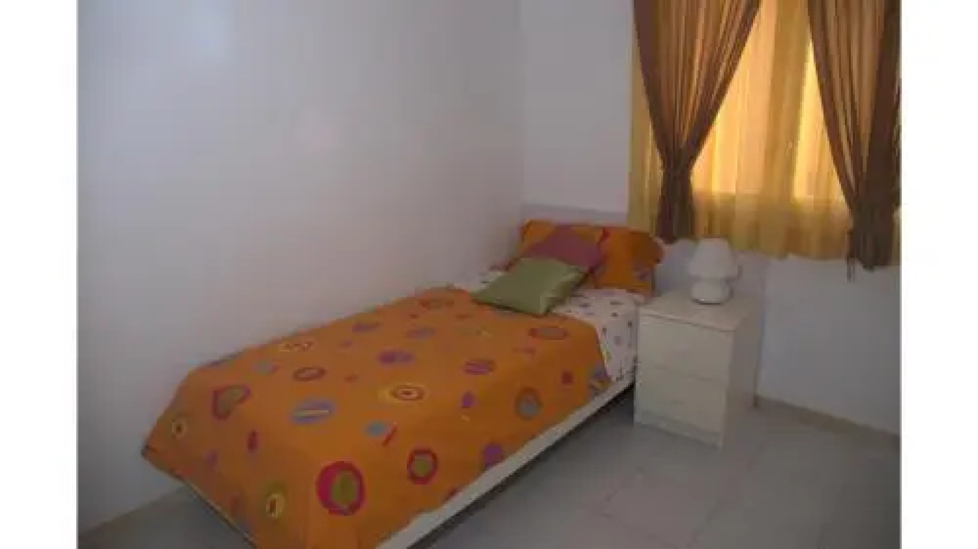 Margaret's Family House with pool and parquing