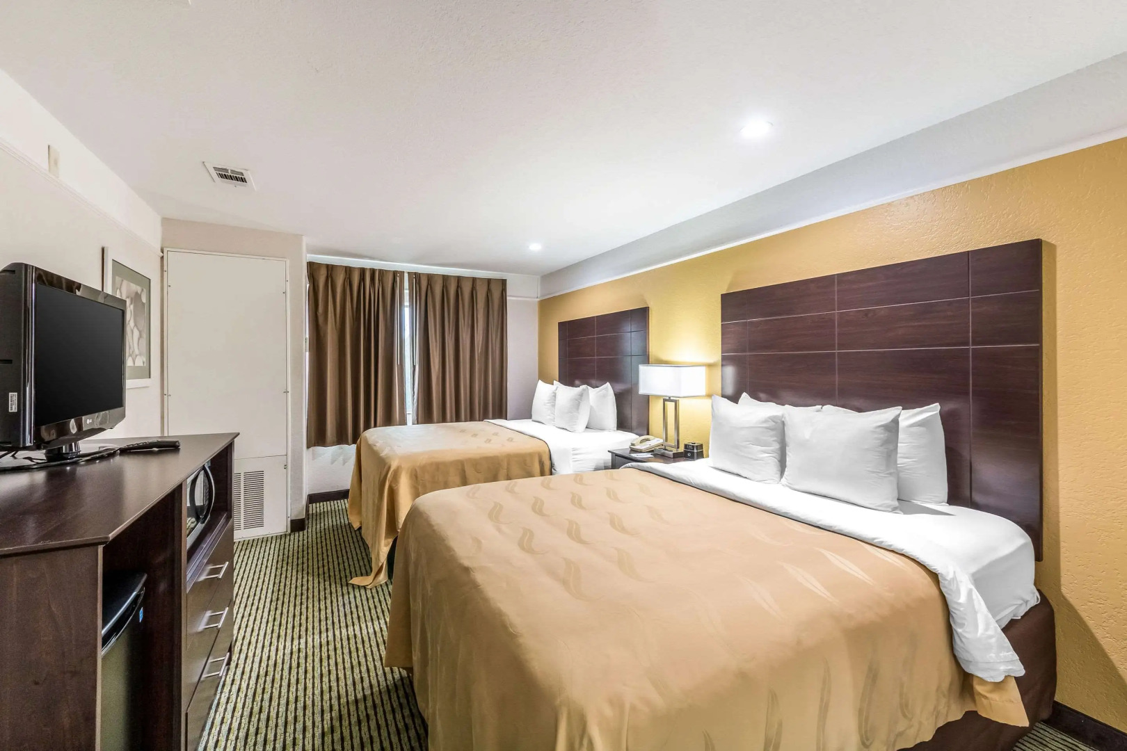 Quality Inn & Suites SeaWorld North