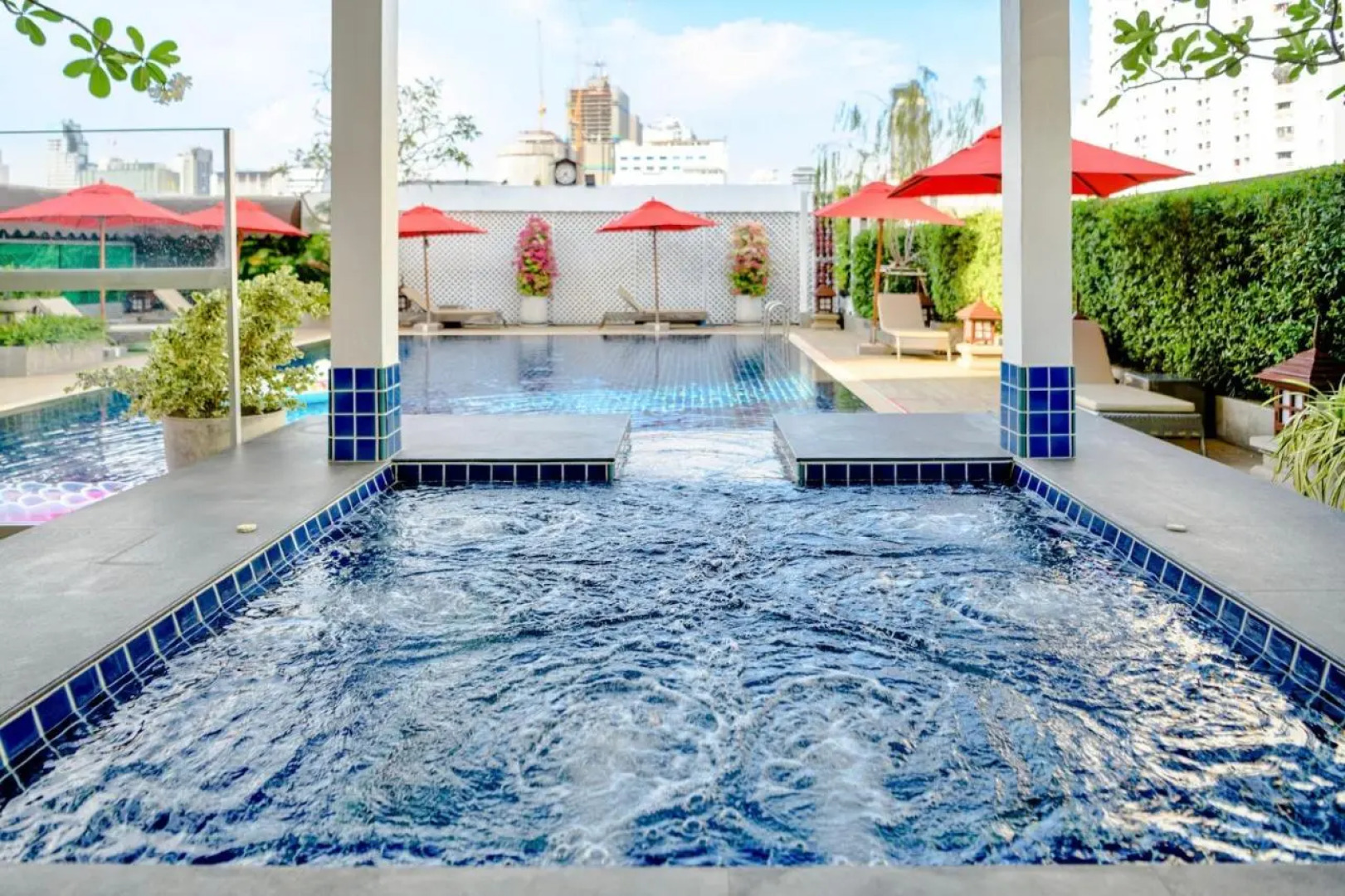 Centre Point Plus Hotel Pratunam