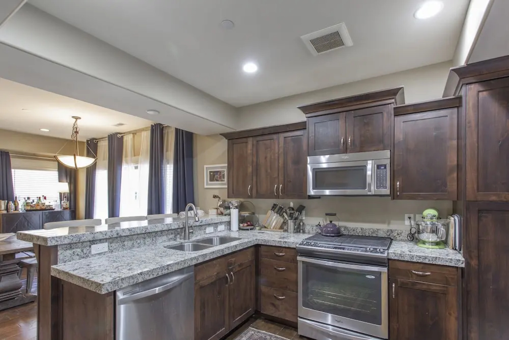 Parks Edge Townhome by Blueswell