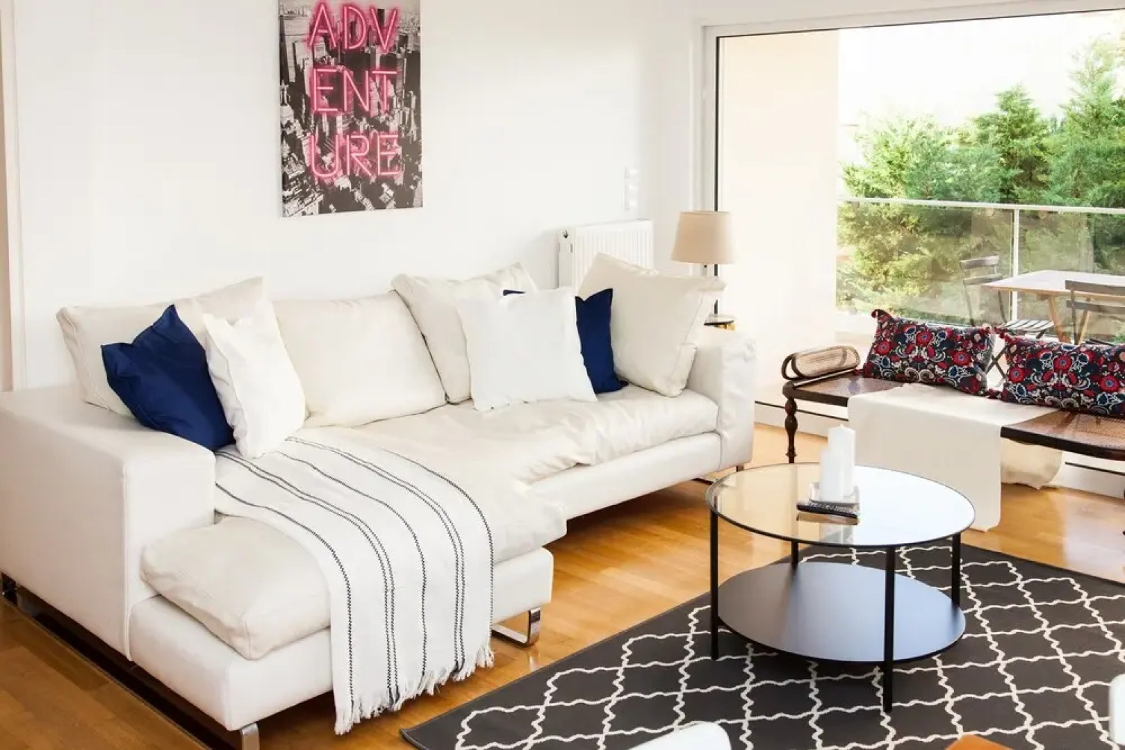 Cozy and Stylish APT 2BR in Rafina