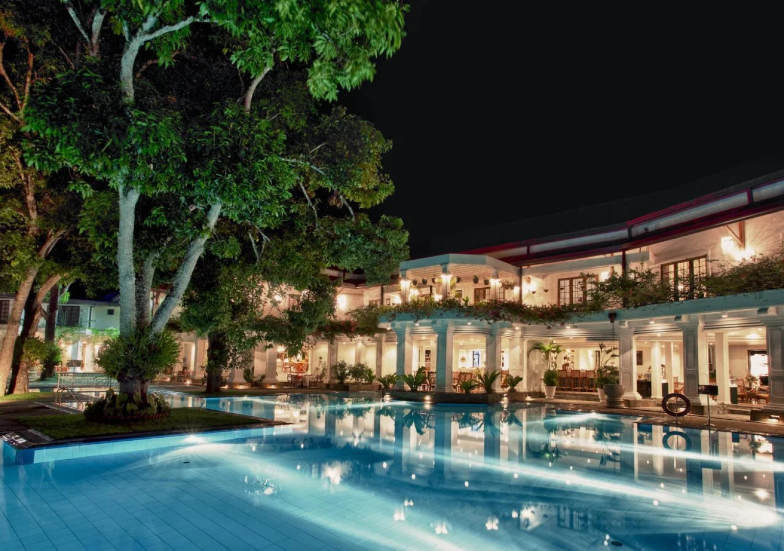 Mahaweli Reach Hotel