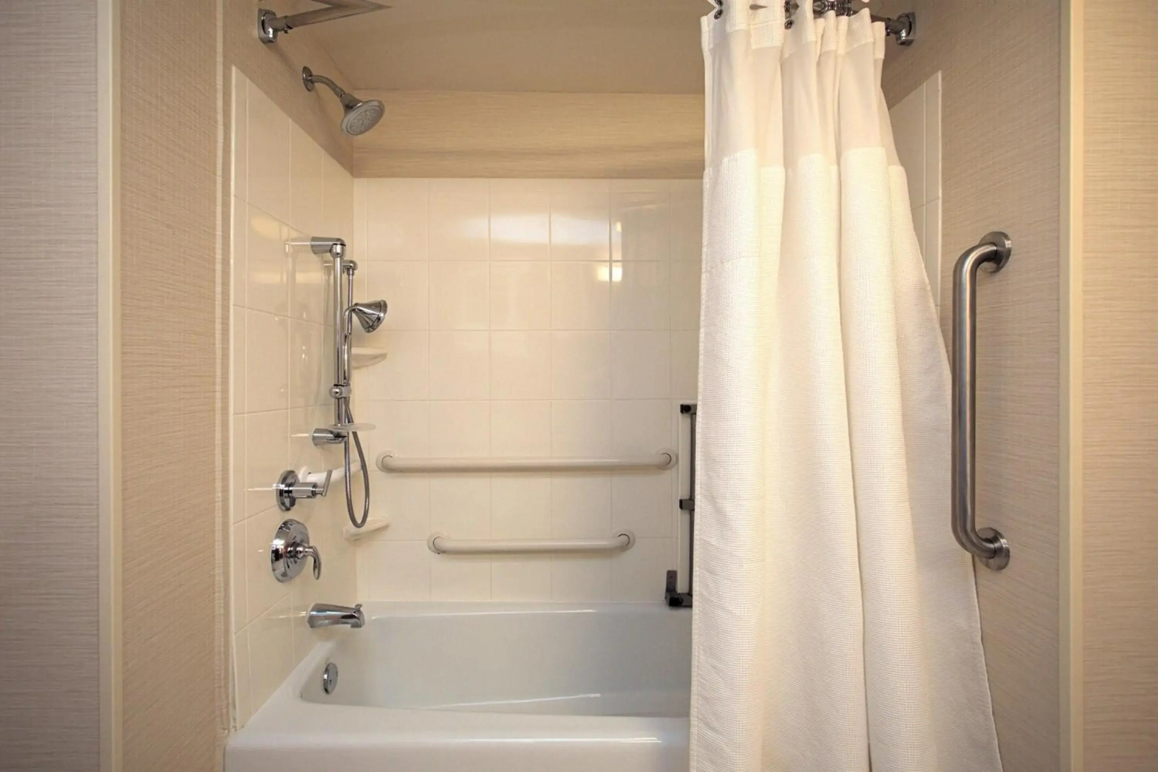 Fairfield Inn & Suites by Marriott Edison-South Plainfield