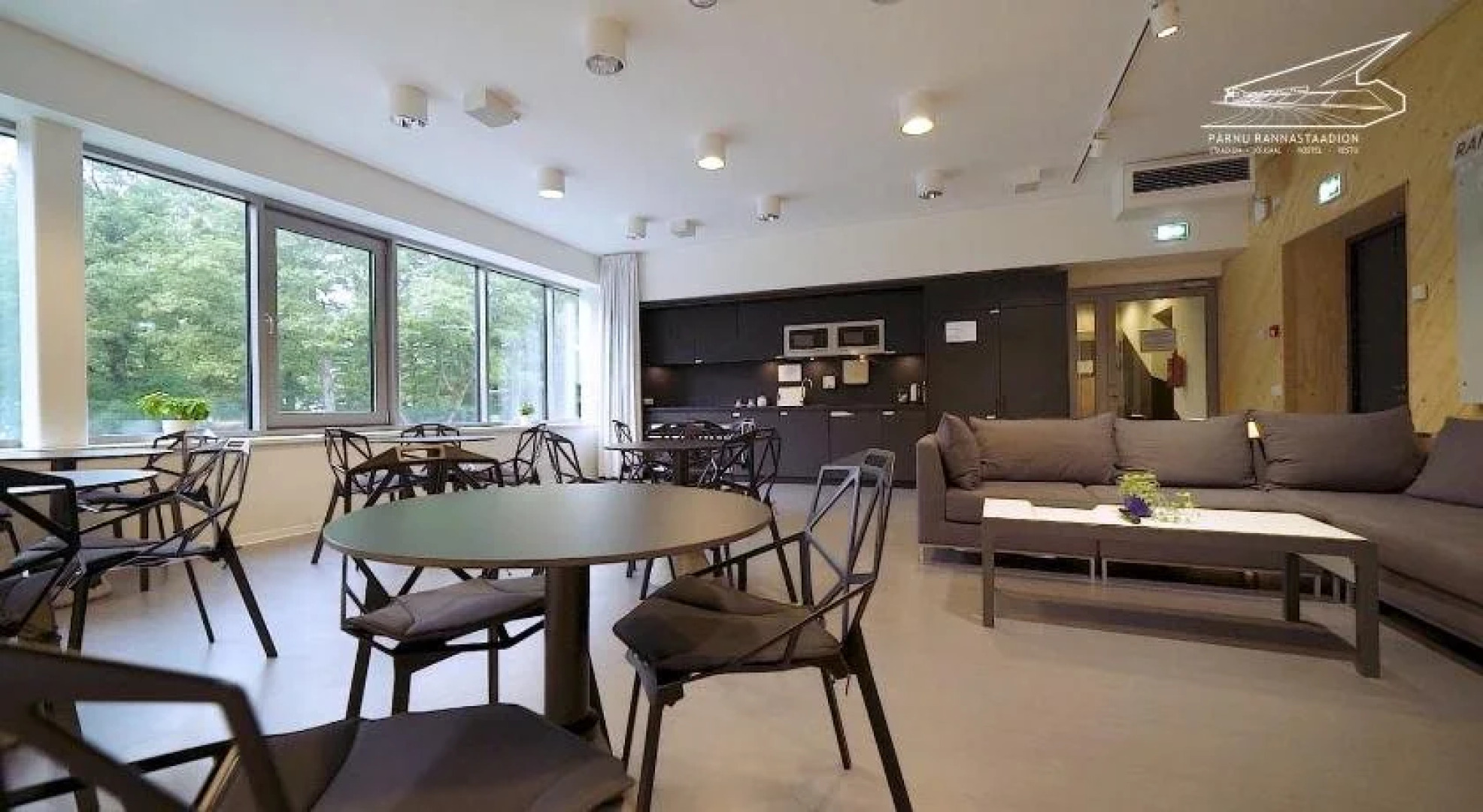 Pärnu Rannastaadioni Hostel