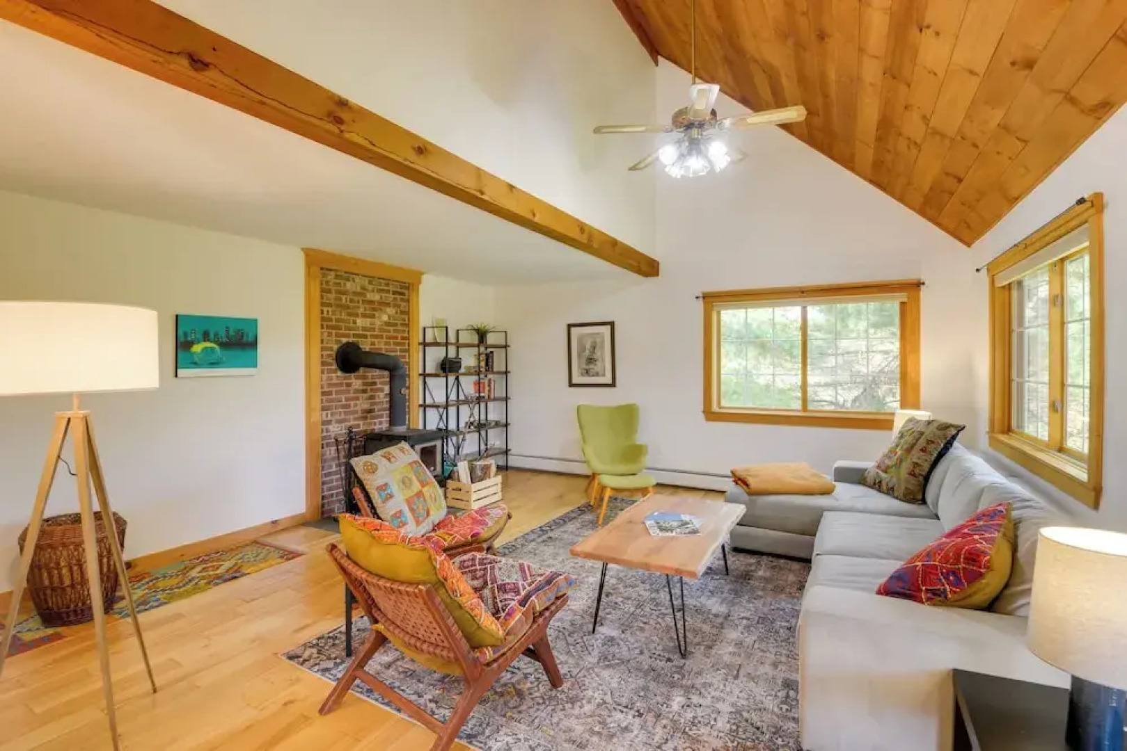 Charming Putney Home: Porch, Grill & Hiking Trails