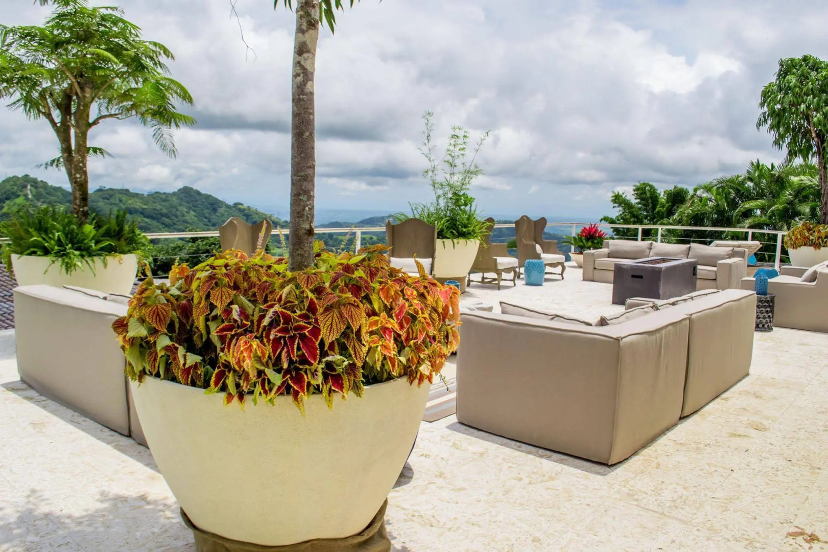 The Retreat at Altos del Monte