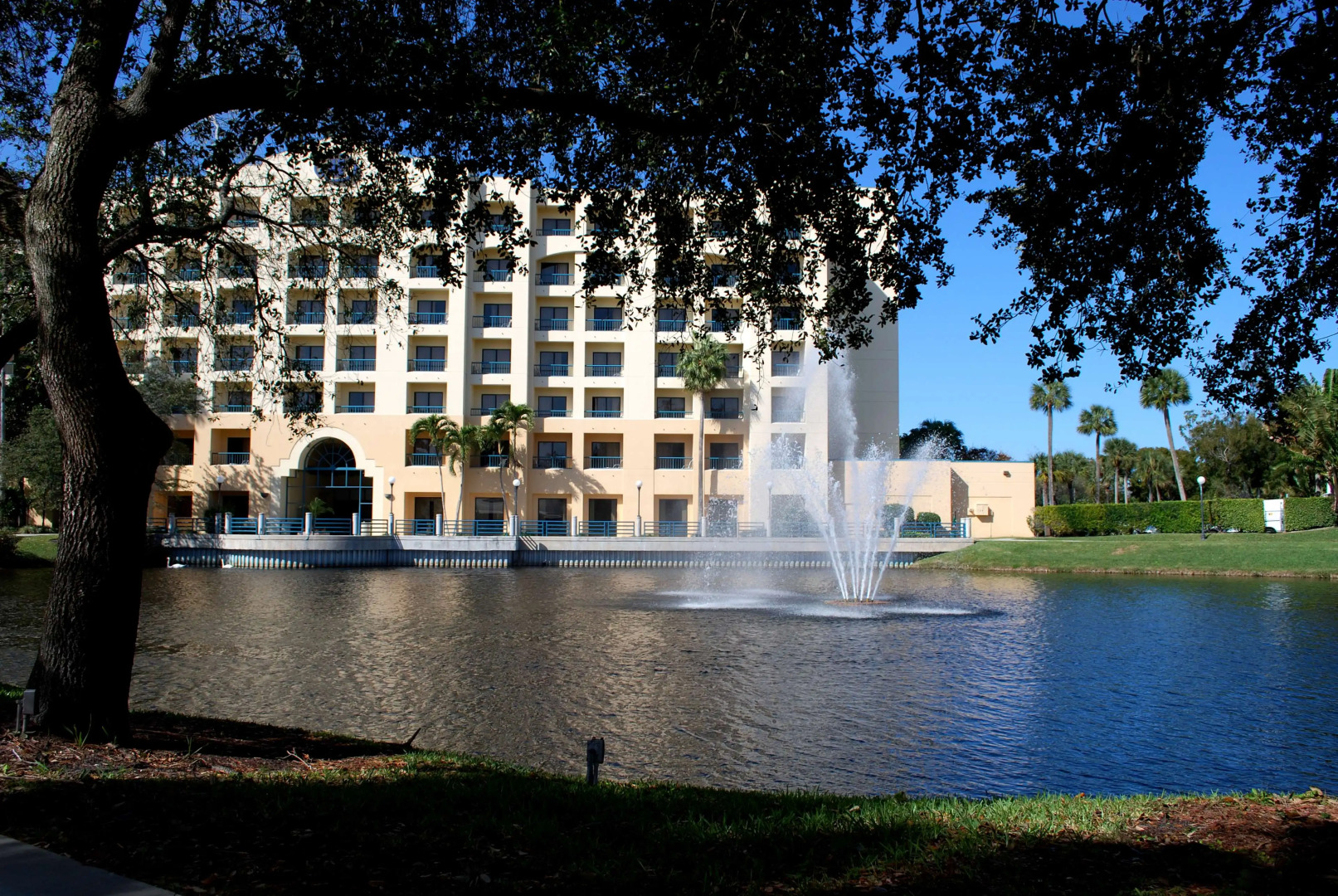 Hilton Boca Raton Suites