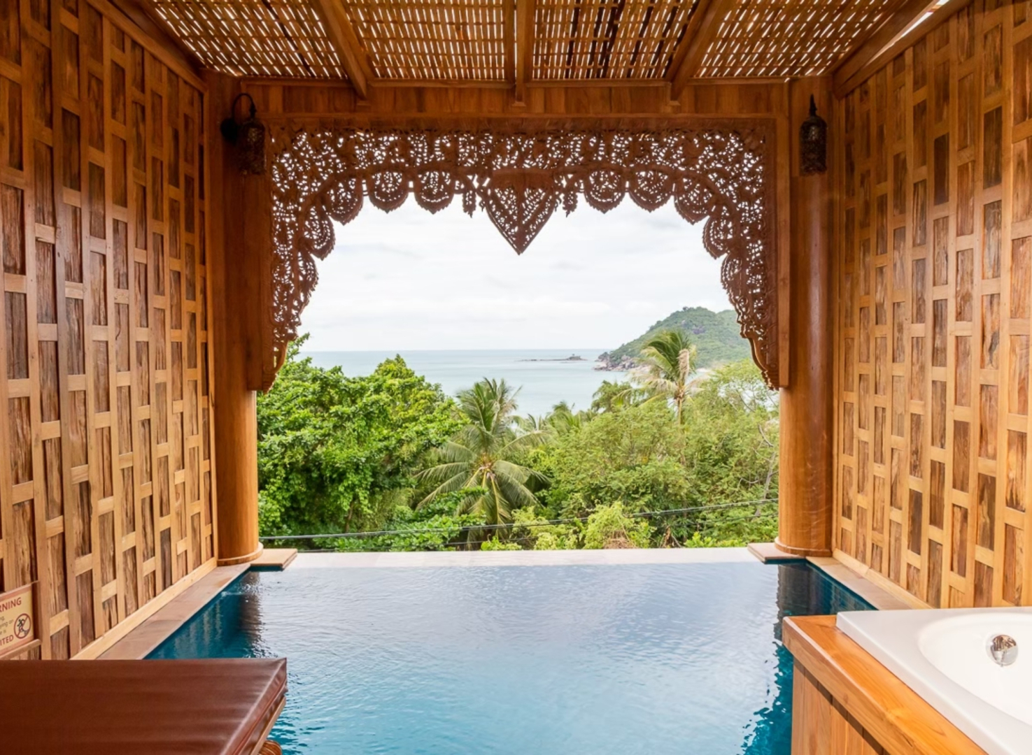 Курортный отель Santhiya Koh Phangan Resort & Spa
