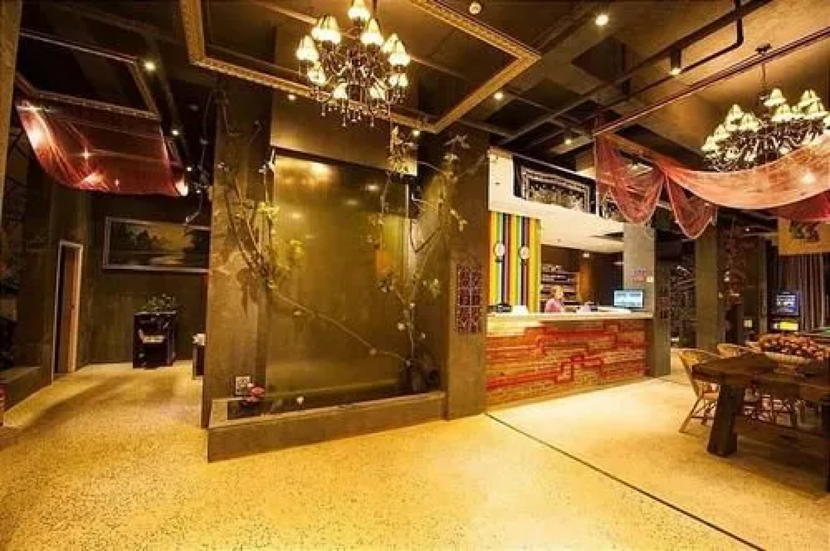 Guilin Style Art Theme Hotel