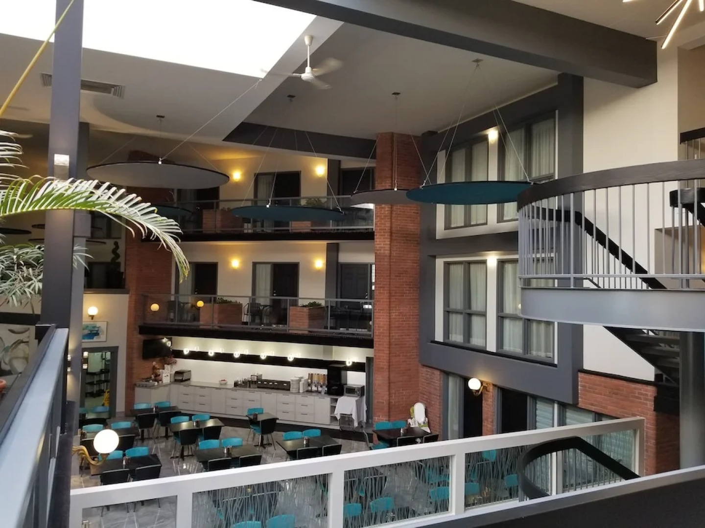 Best Western Plus Laval Montreal & Conference Centre