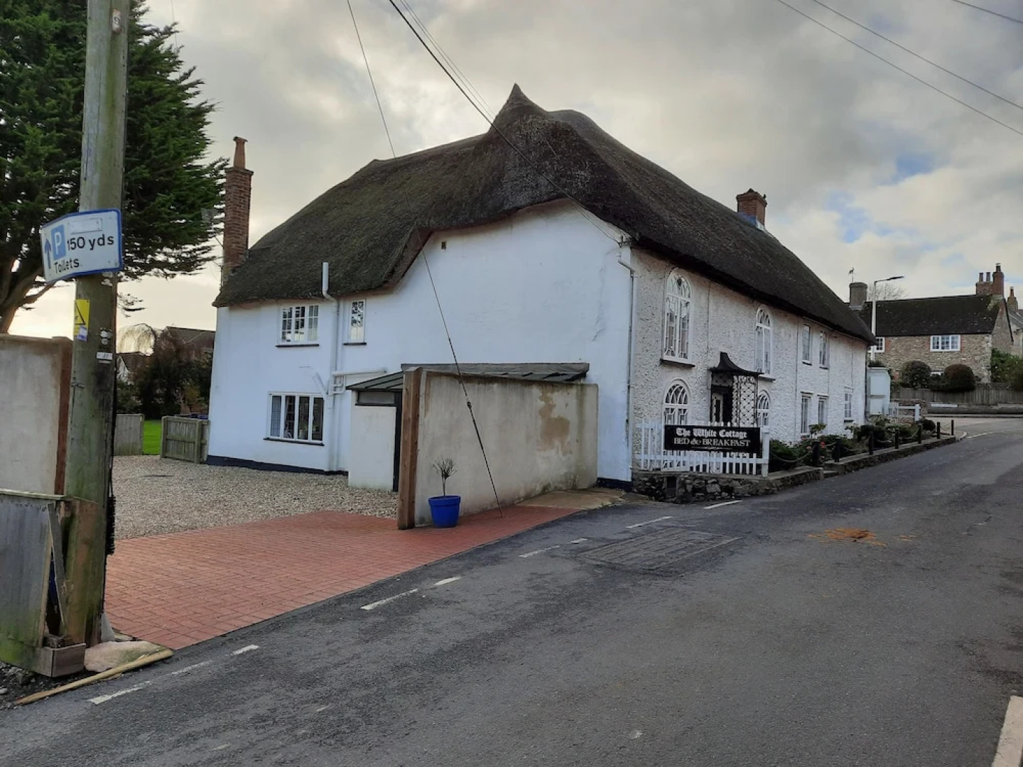 The White Cottage B&B