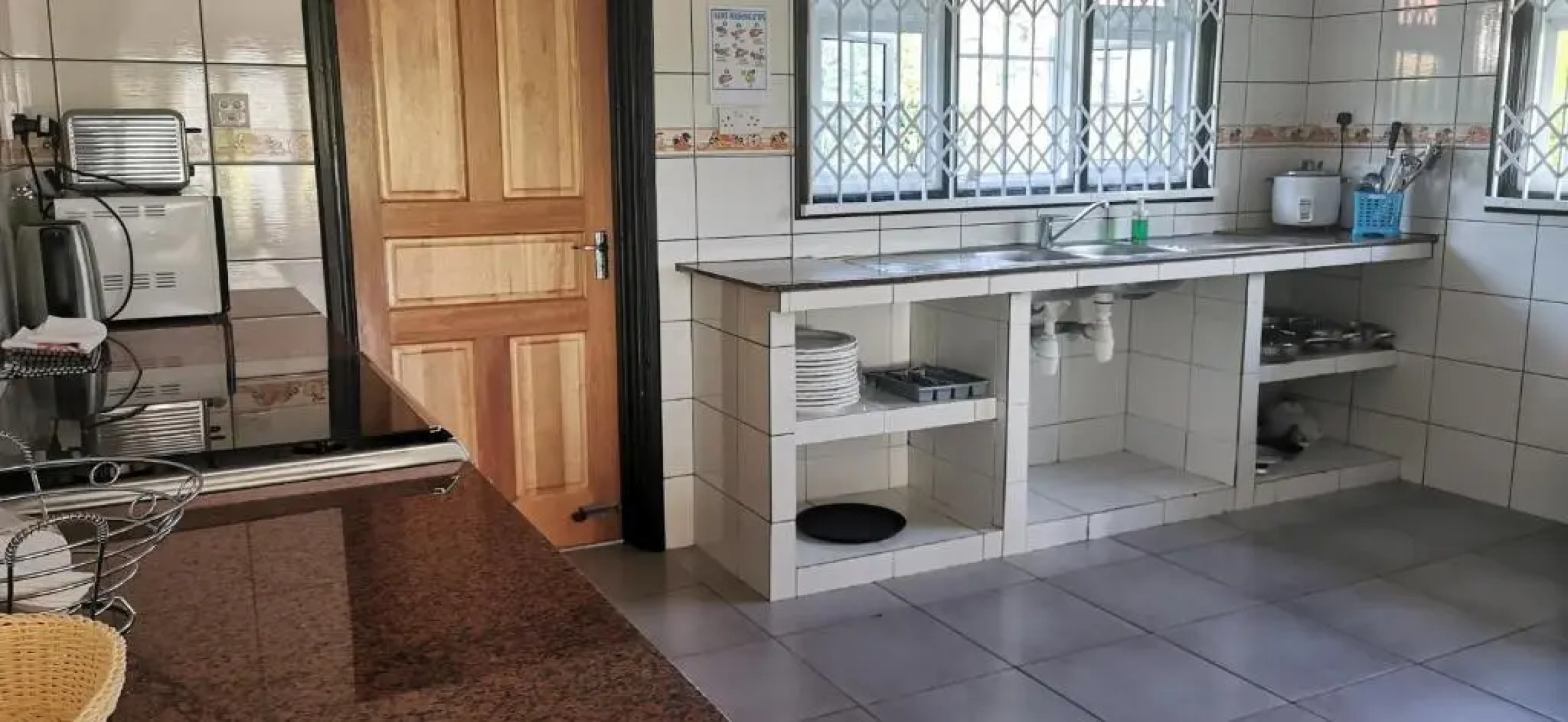 CHEZ MARVA Grande Villa Corossol 3 à 12 personnes