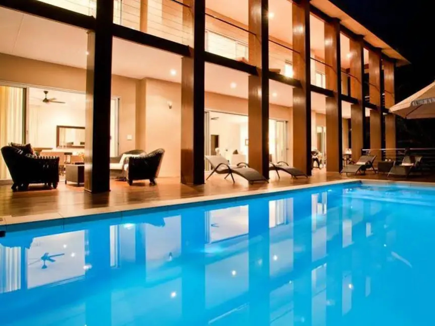 Luxury Seaside Homes