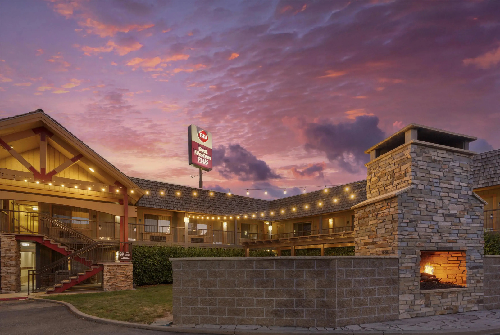 Best Western Plus High Country Inn