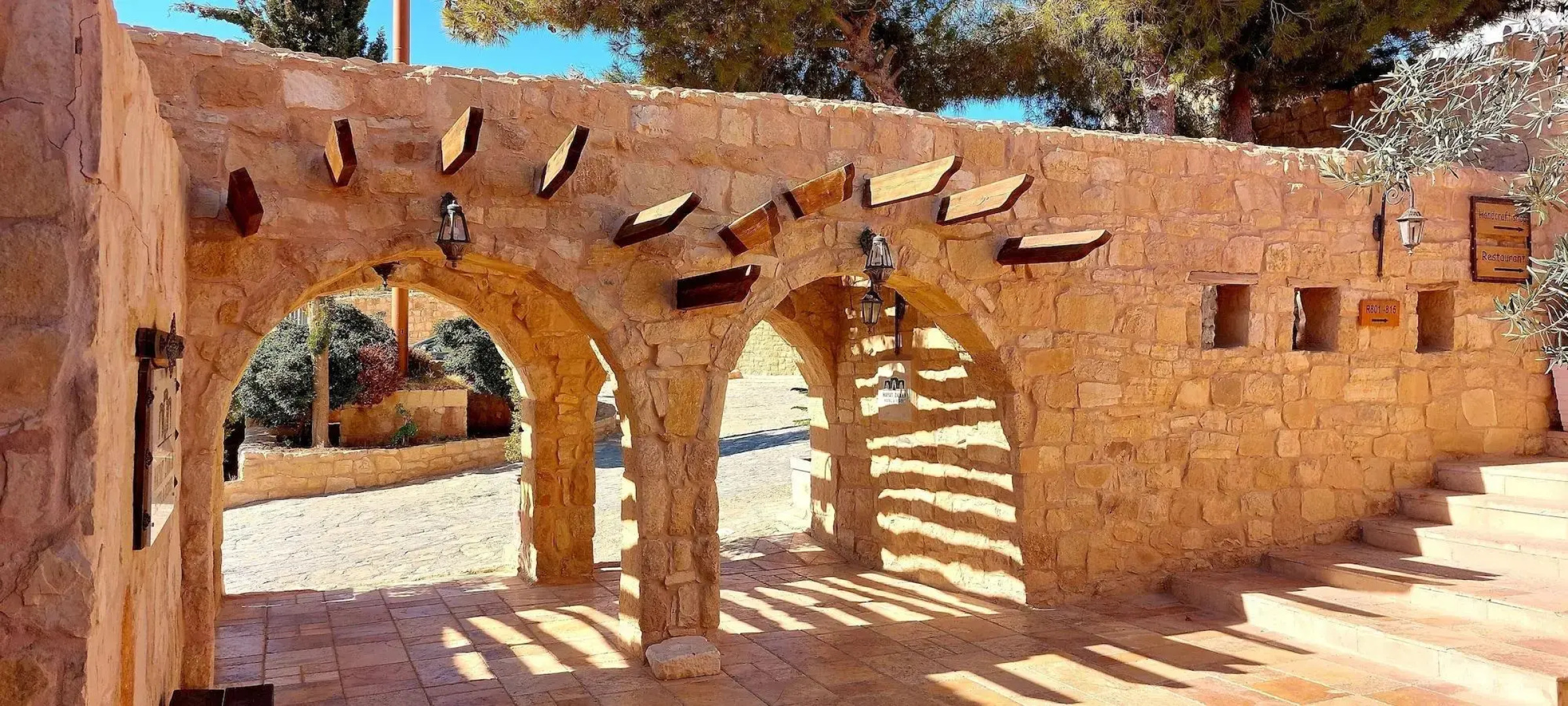 Hayat Zaman Hotel & Resort