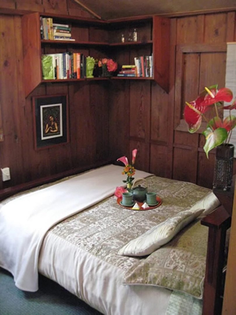 Volcano Artist Cottage