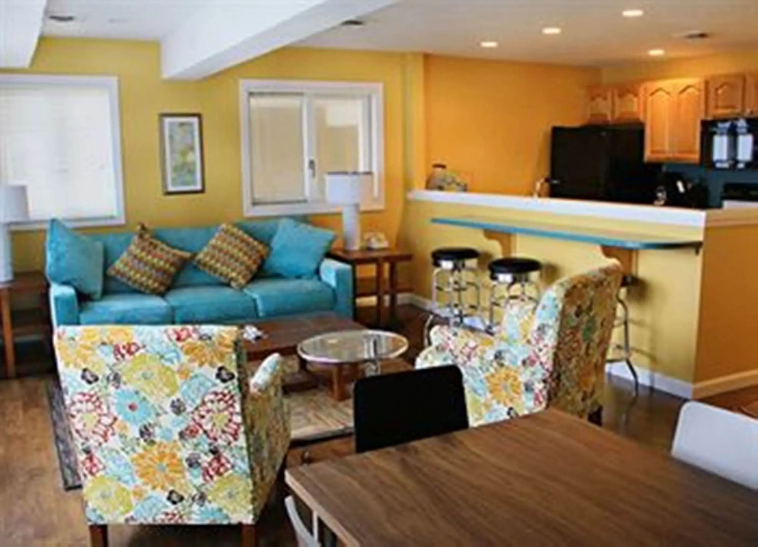 Surfside Hotel and Suites