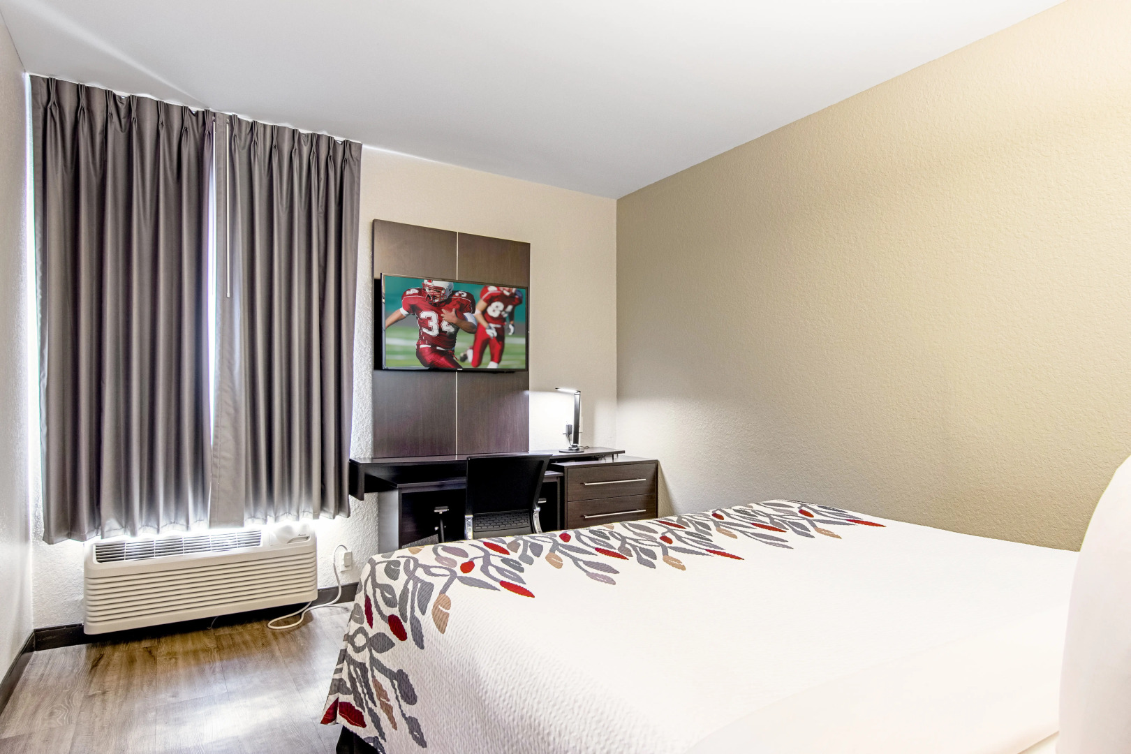 Red Roof Inn Locust Grove