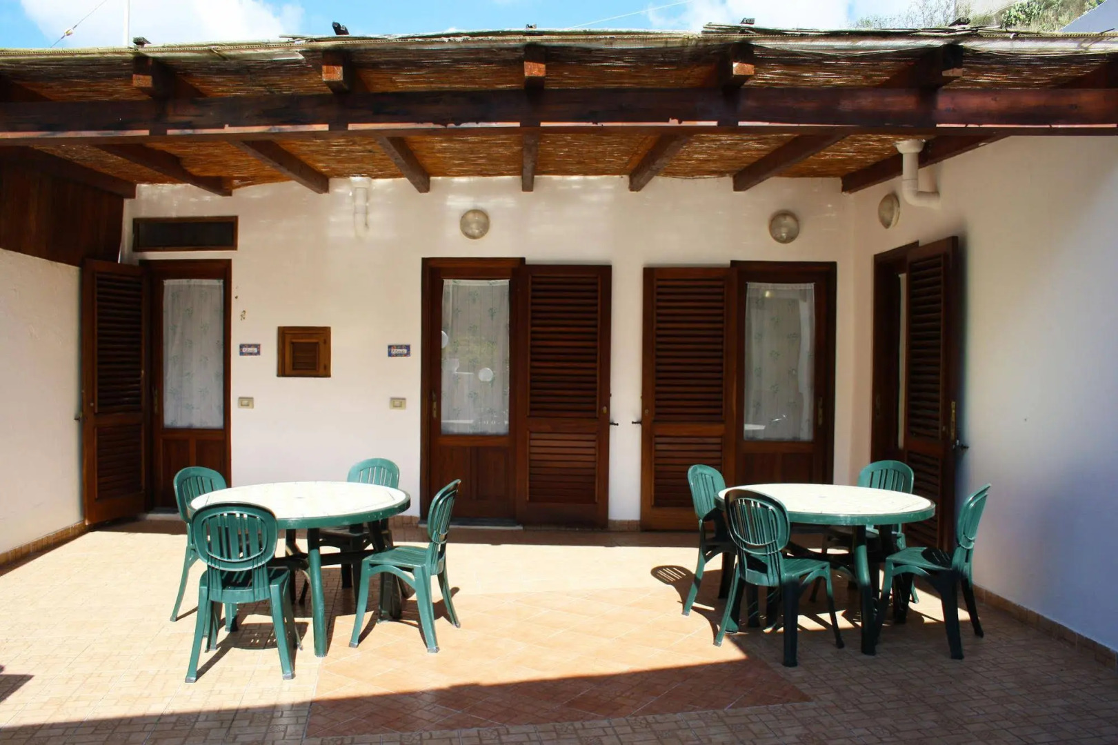 Seven House Residence