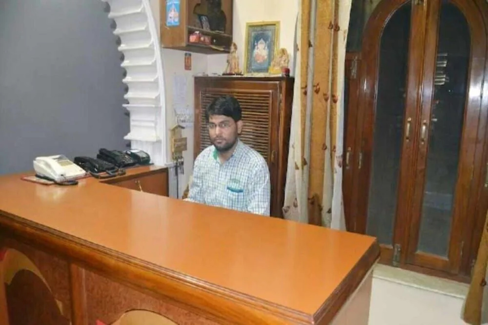 Hotel Rathore Lodge & Restaurant