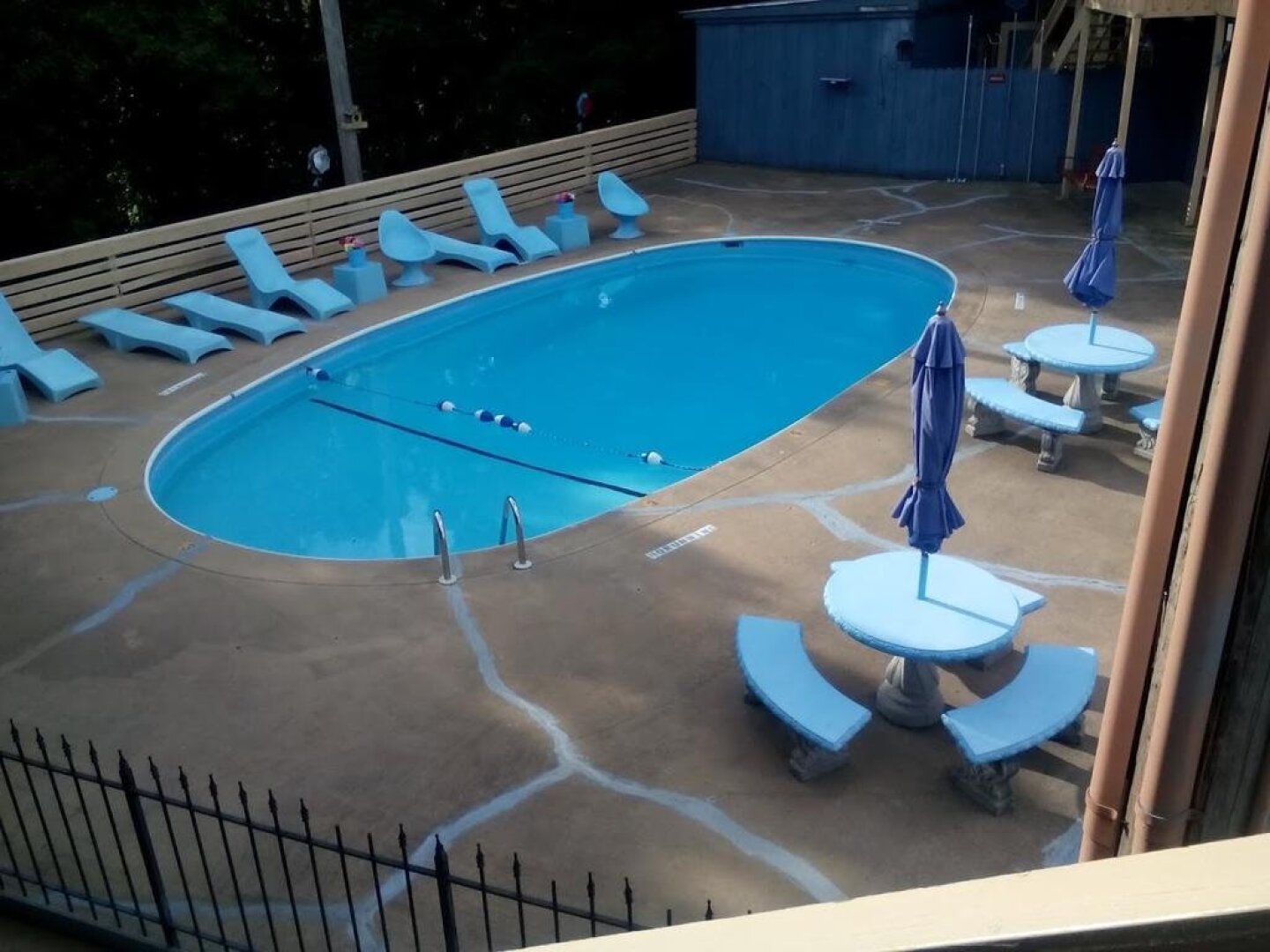 Mountain Country Inn