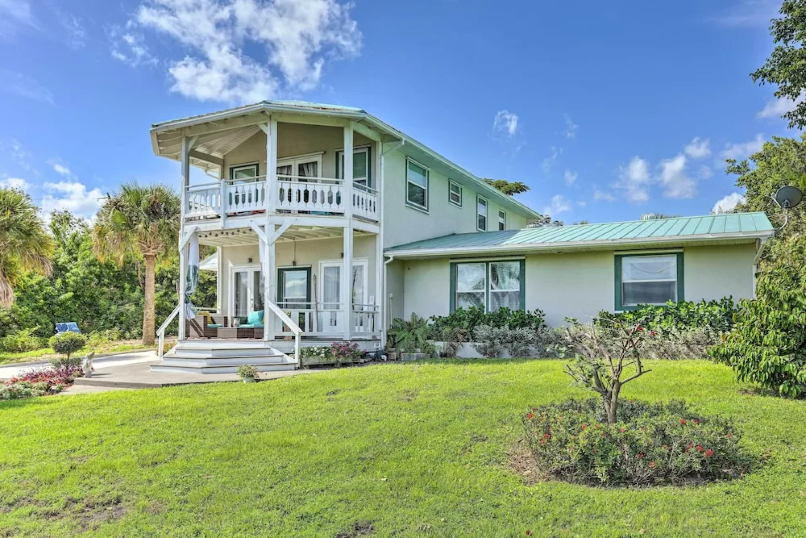 Luxe Florida Home on 3 Acres ~ 5 Mi to Beach!