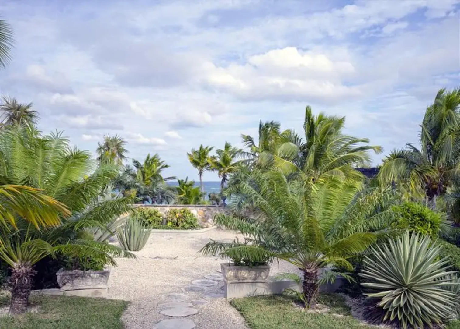 Windchat by Eleuthera Vacation Rentals