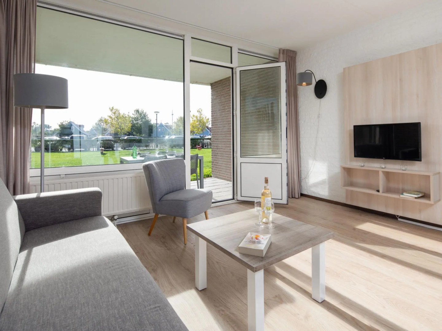 Child Friendly, Restyled Apartment near Grevelingen Lake