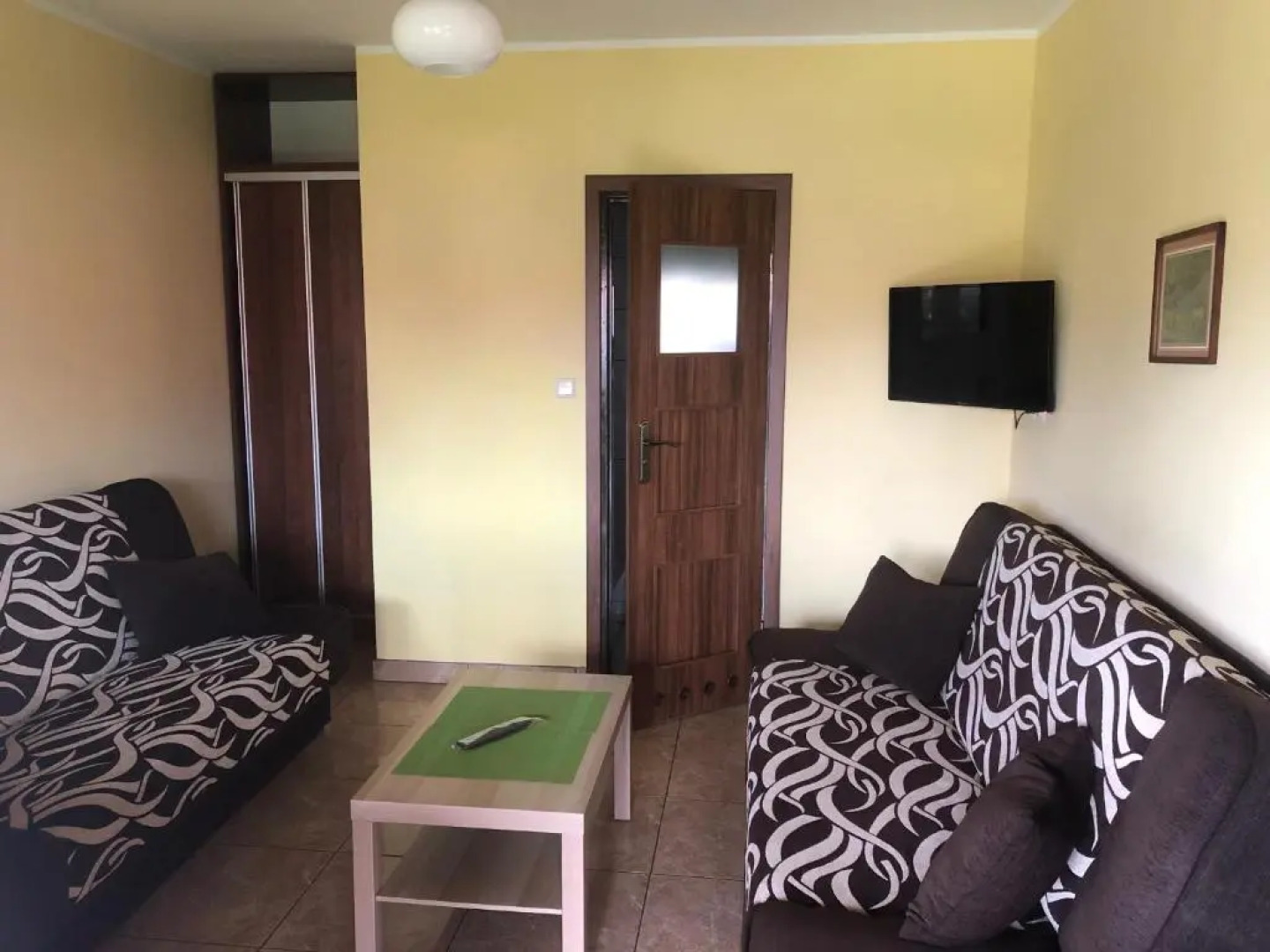 Domki I Pokoje Krotka 4