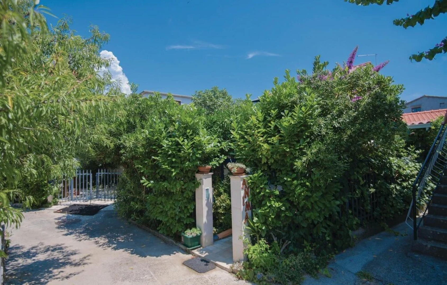 Awesome Home in Sucuraj With Wifi and 3 Bedrooms