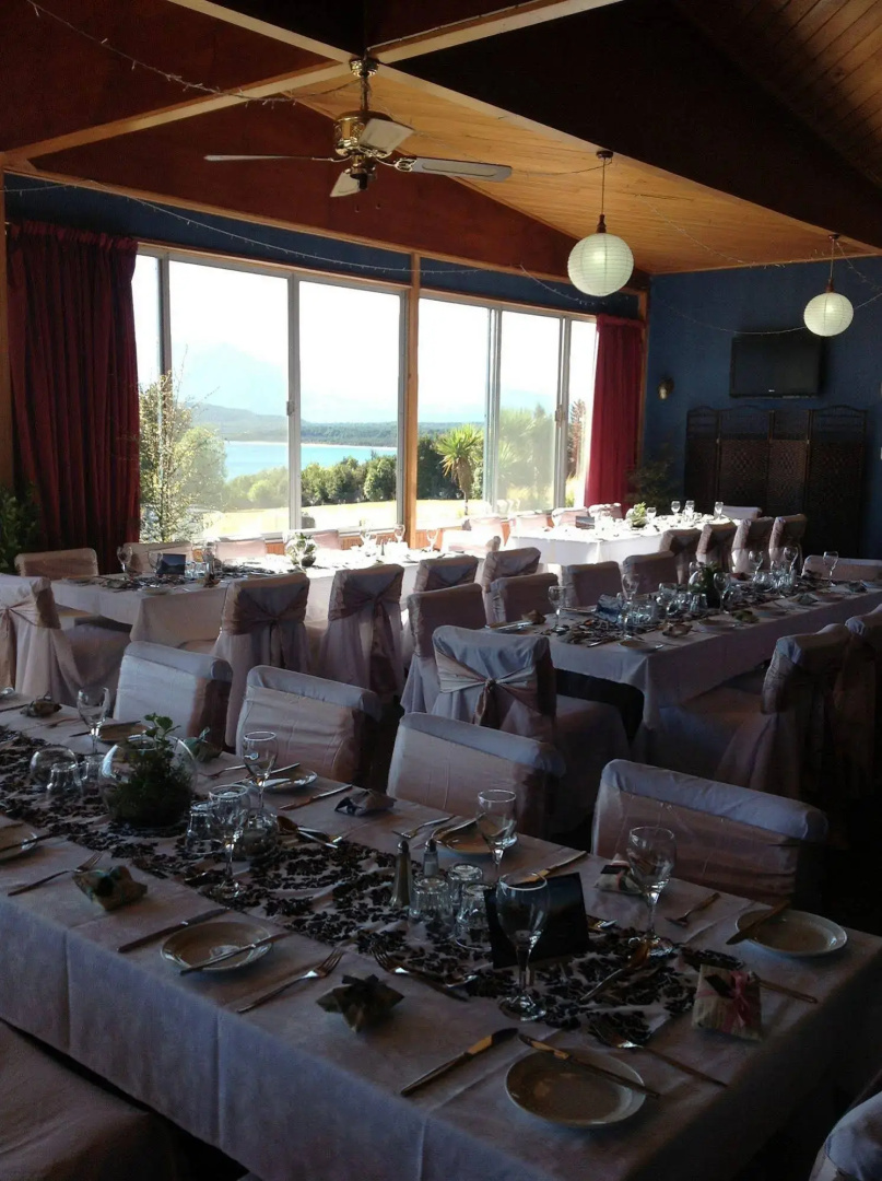 Te Anau Manapouri Lake Hotel