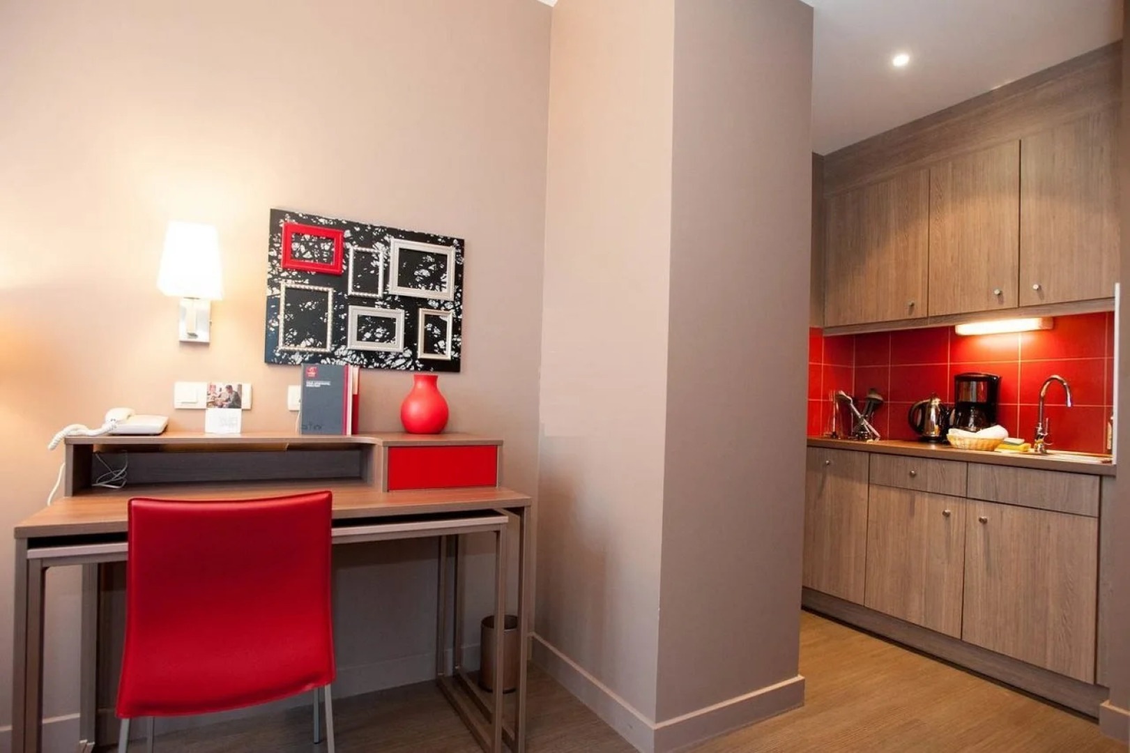 B&B Home Caen Centre Gare