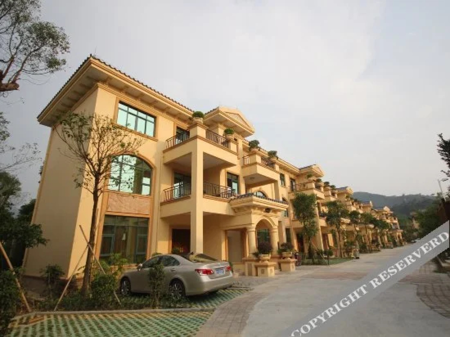 Rongxi Holiday Hotel