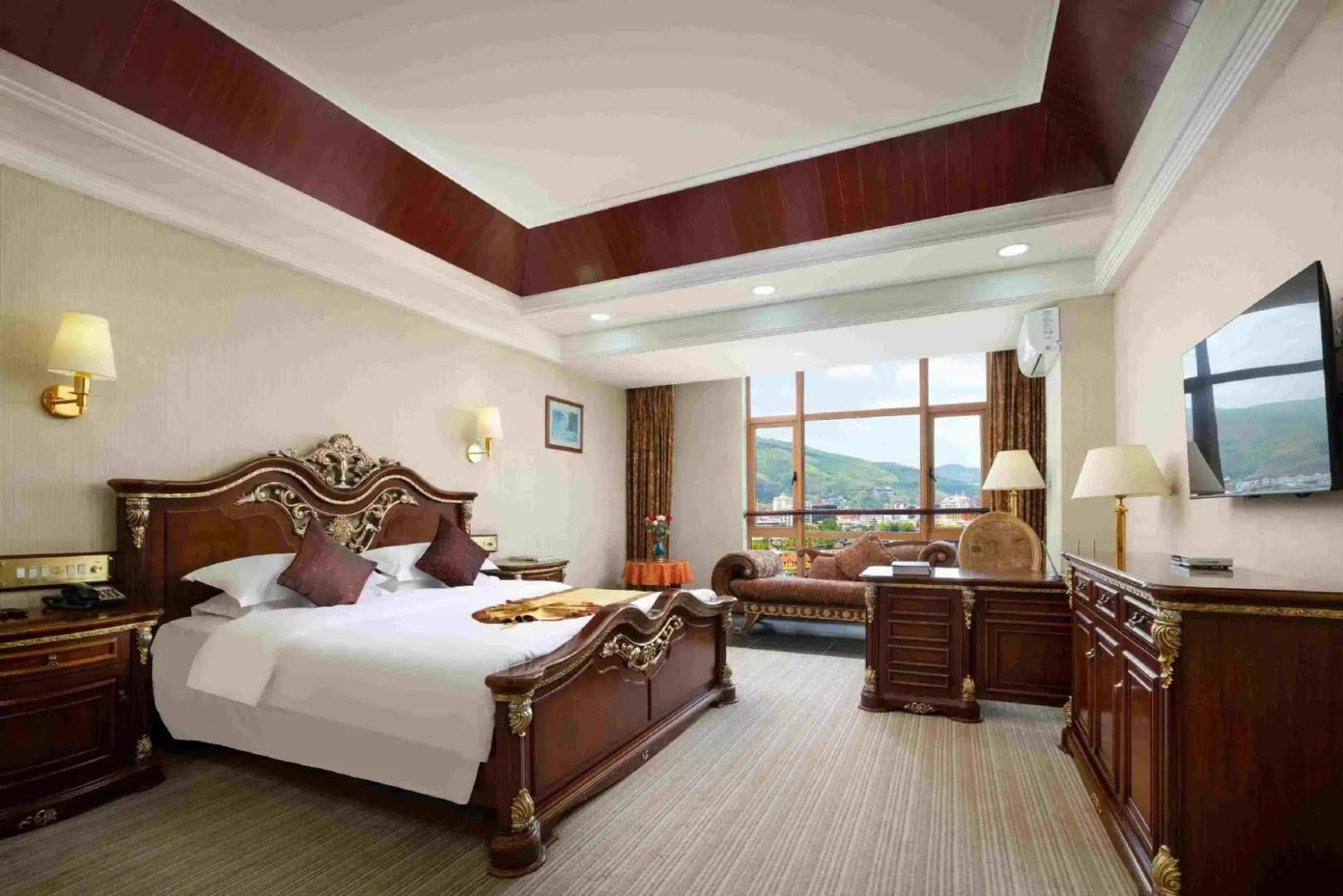 Xishuangbanna Golden Zone Hotel