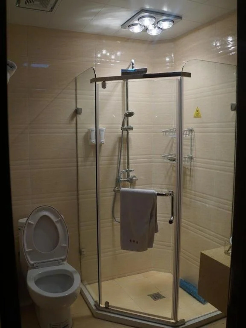 Dadongshan Holiday Inn