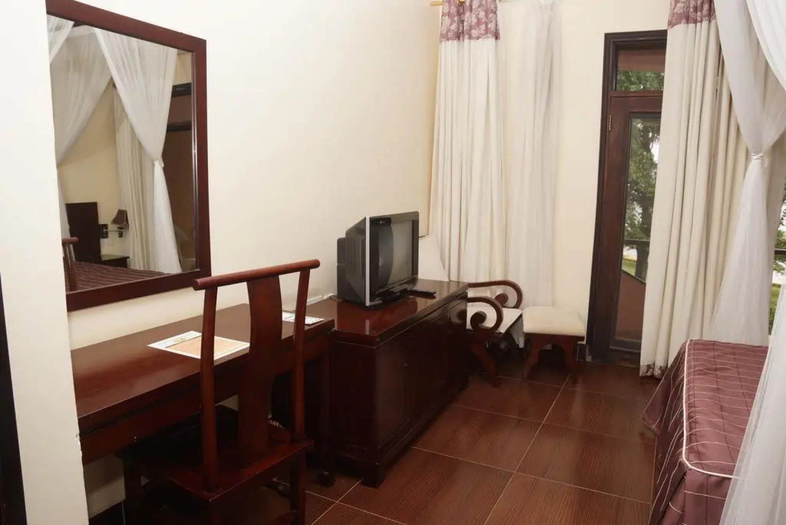 Garuga Resort Beach Hotel