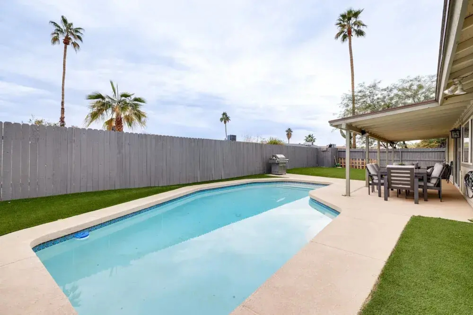 Airy Tempe Vacation Rental w/ Gas Grill + Pool!