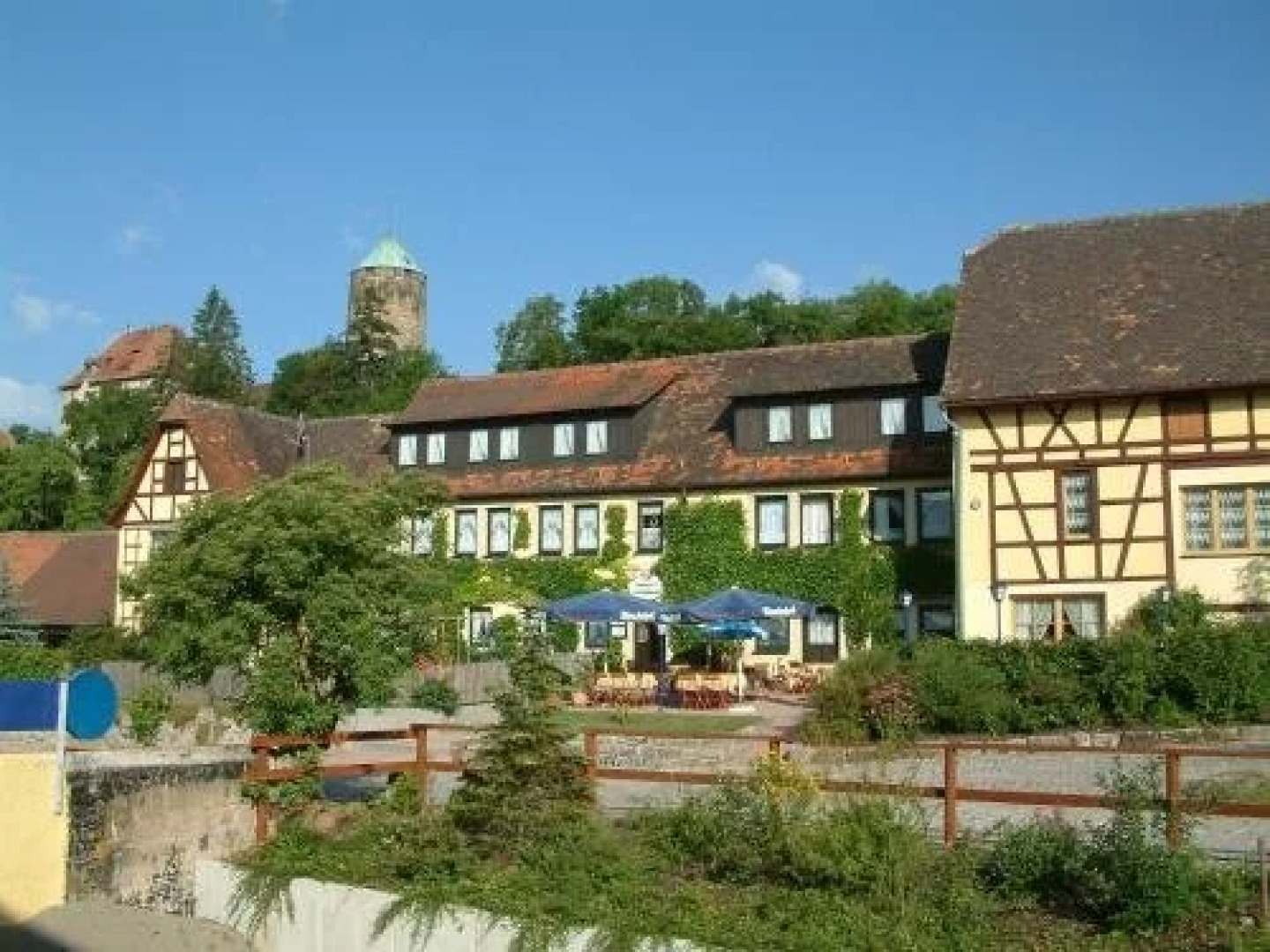 Gaststätte-Pension Gutshof Colmberg