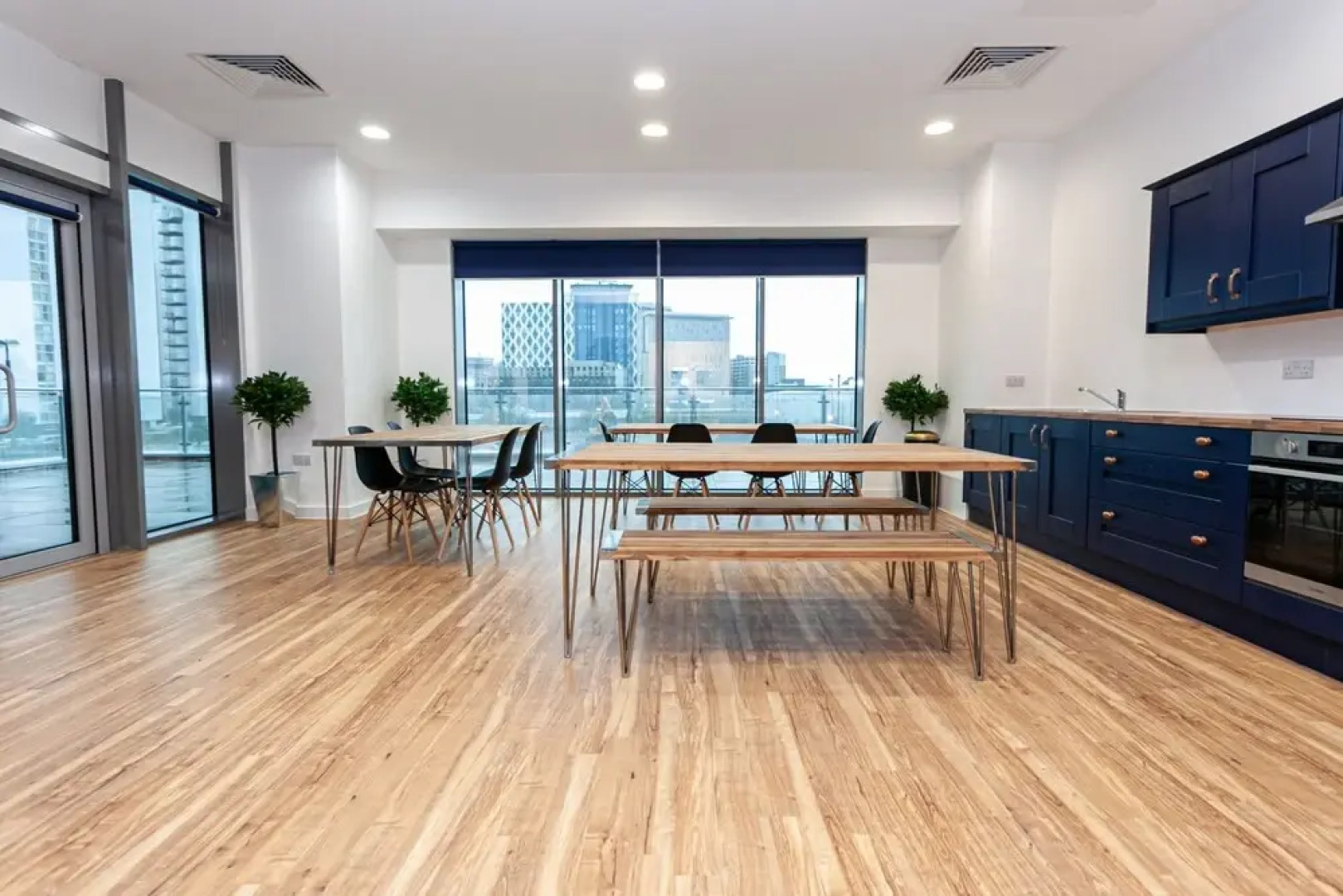 X1 Media City Trendy Pad