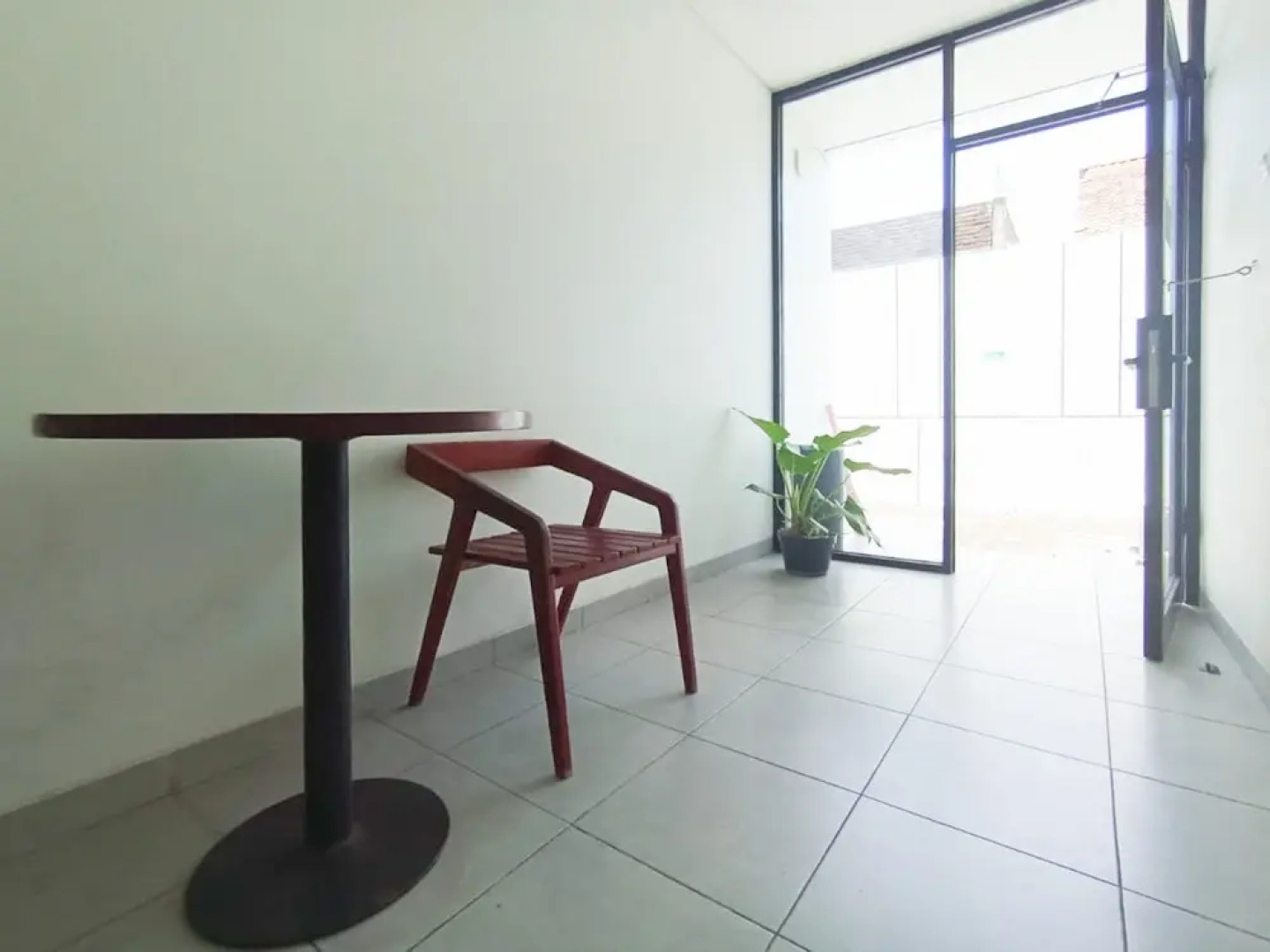 OFO Kost Premium Kampung Inggris Pare Syariah Mitra RedDoorz