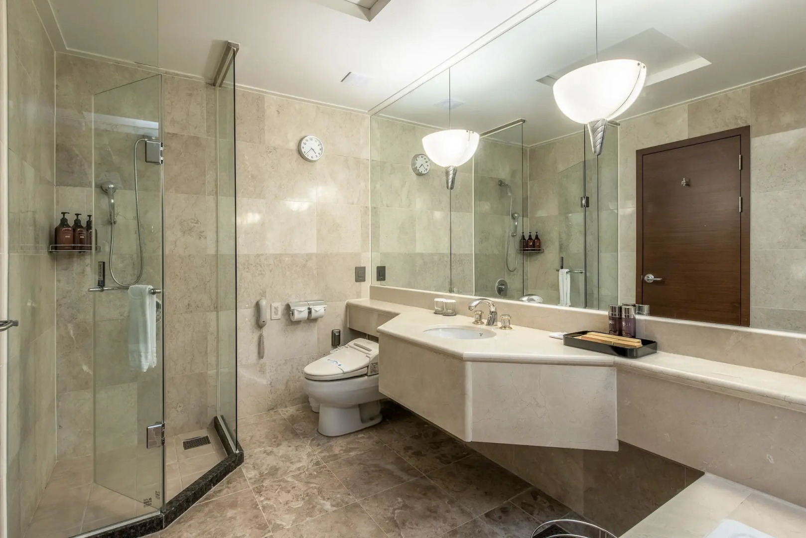 Shangria Beach Tourist Hotel