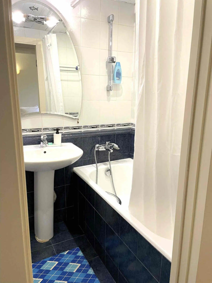 Апартаменты на улице Инициативная 8 корп. 1