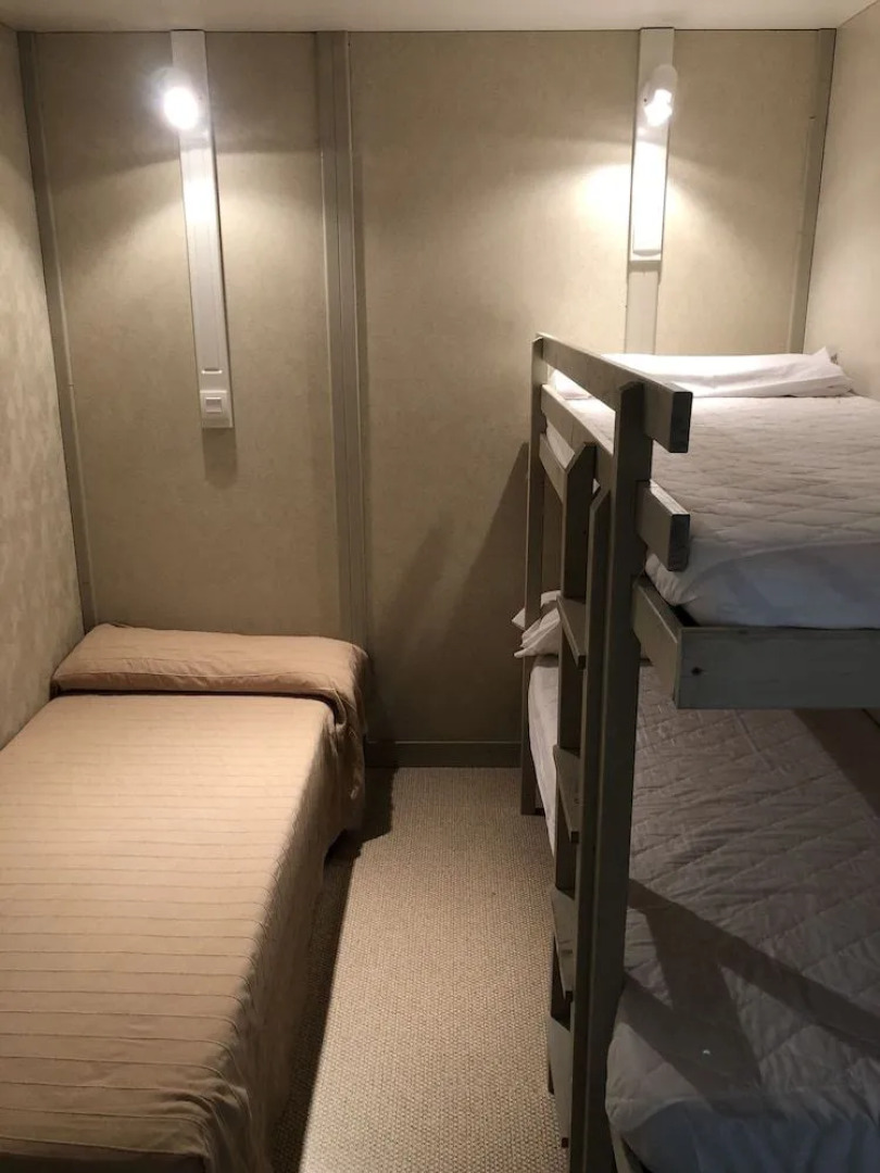 Camping Pico De La Miel