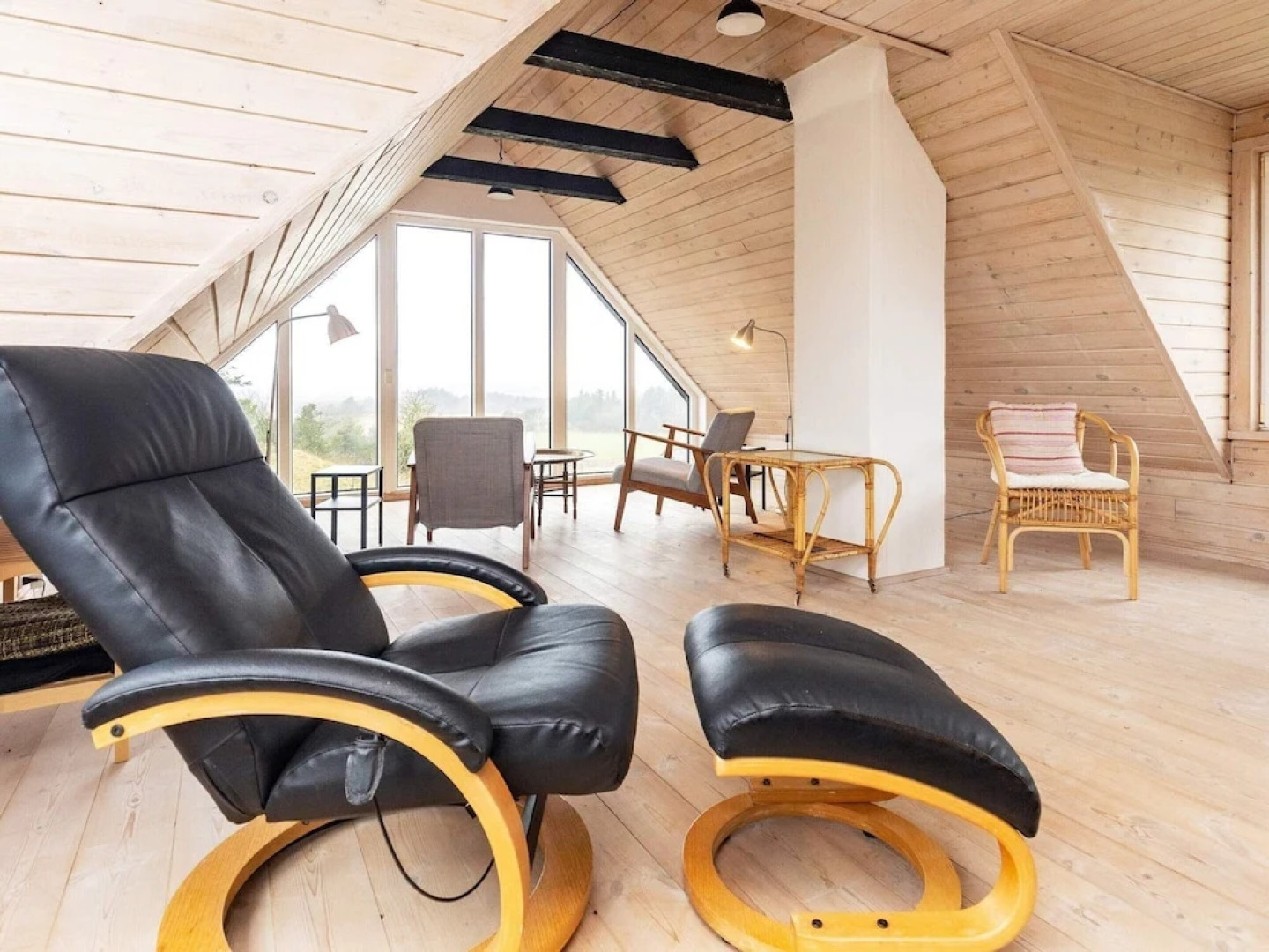 6 Person Holiday Home in Frostrup