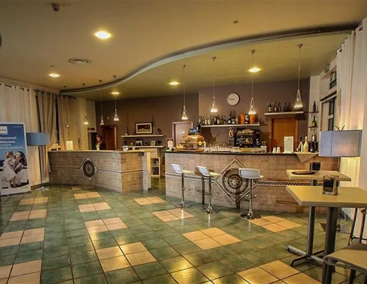 Stella Maris Beach Hotel