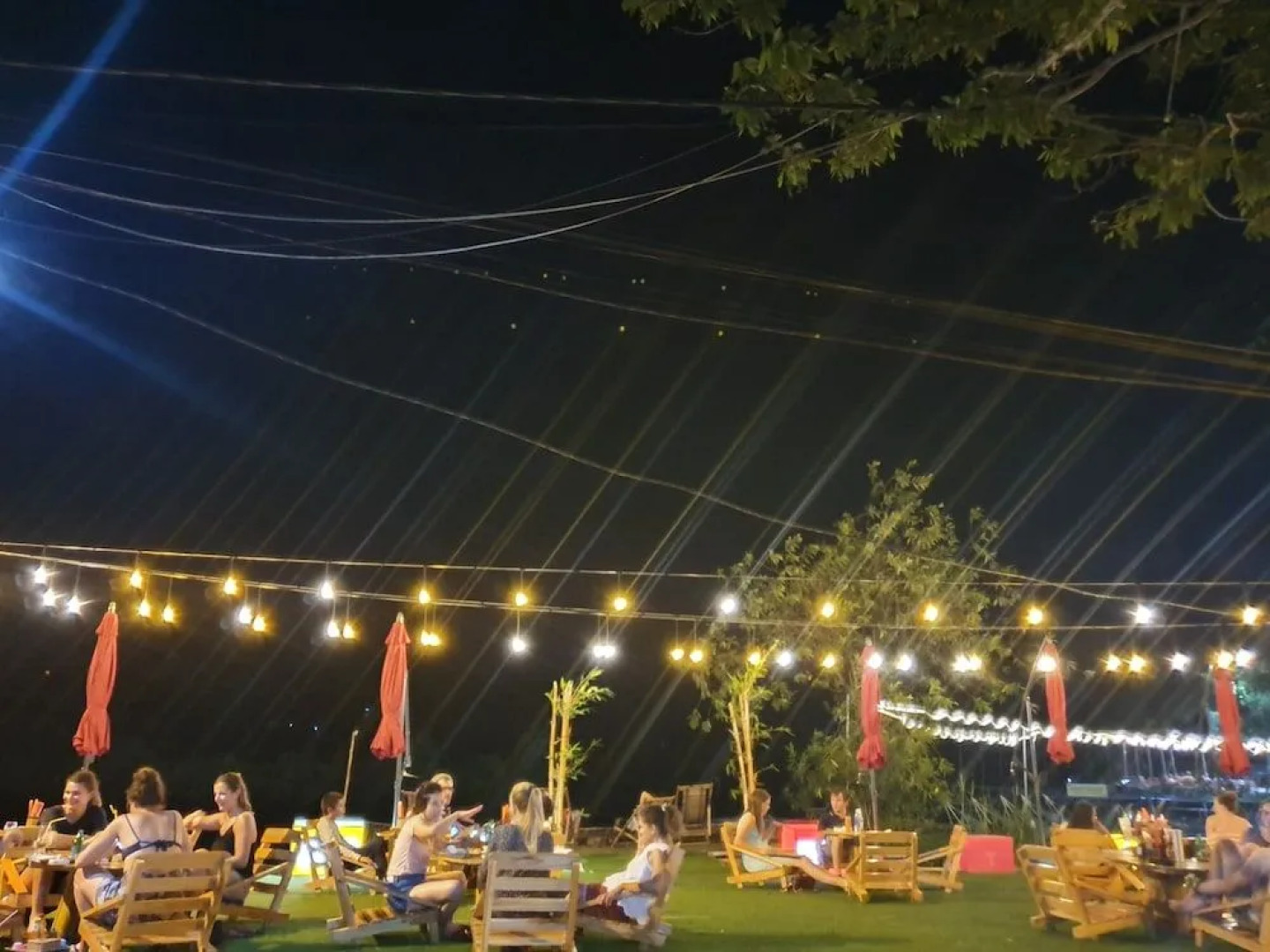 Quoc Khanh Bamboo Homestay - Hostel