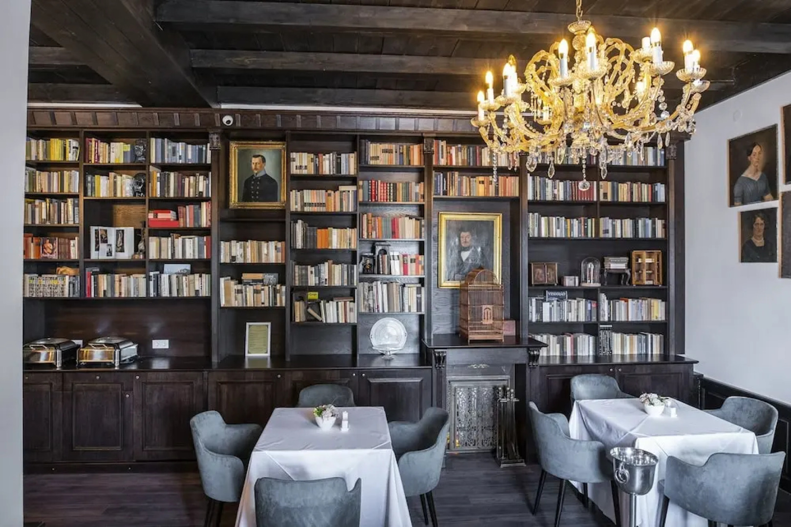 Hotel Vár Kastélyszálló