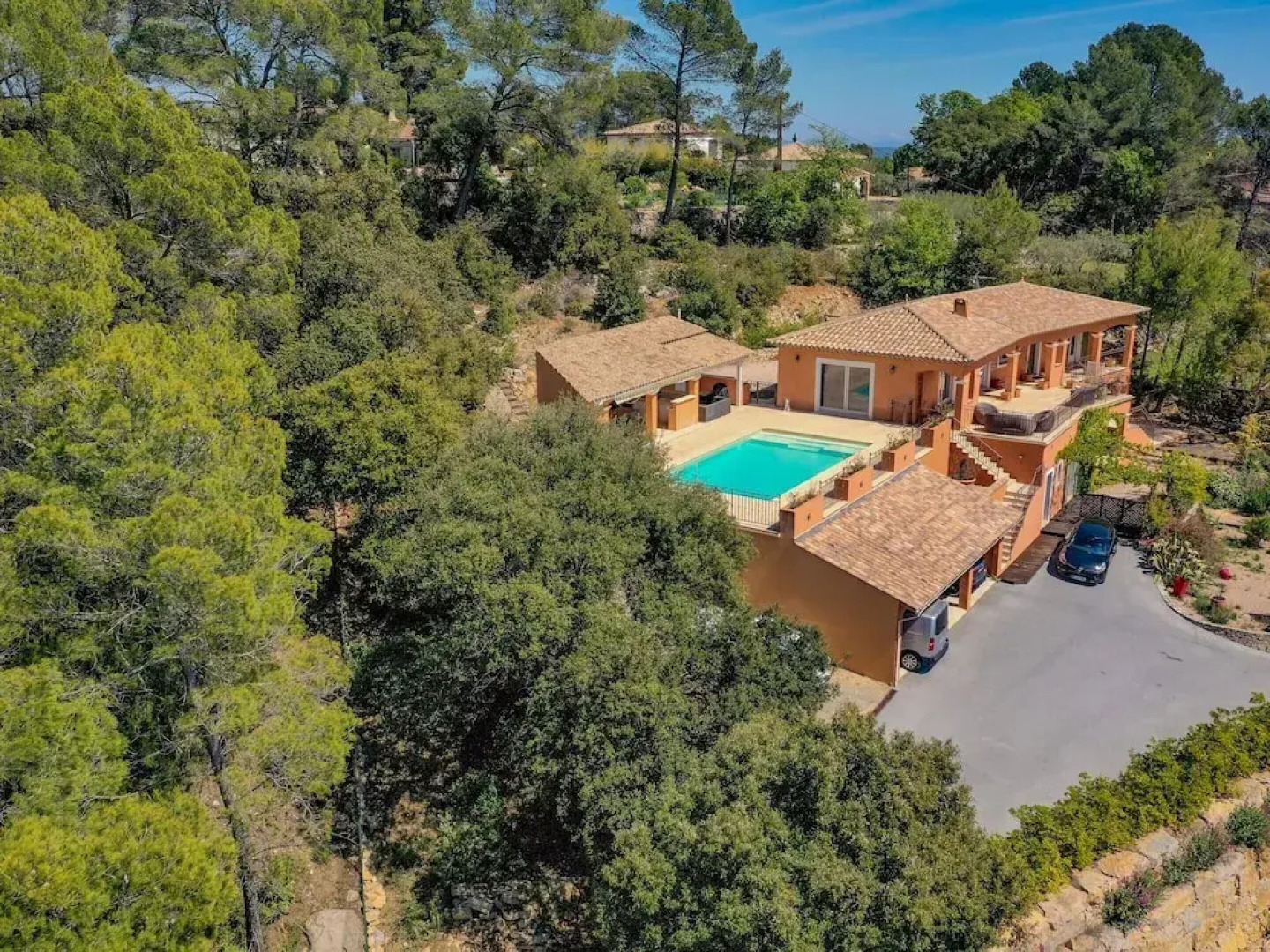 Luxury Property With Private Pool