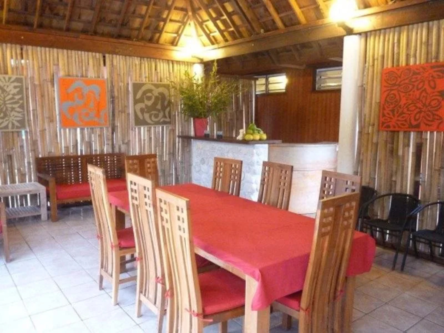 Pension La Perruche Rouge